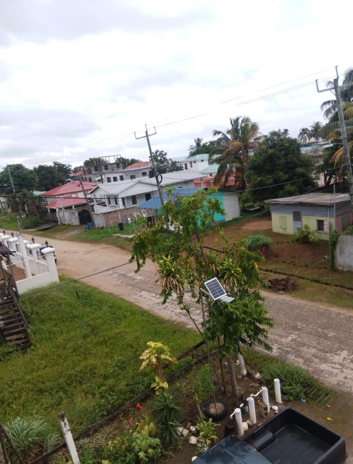 Chaleanor Hotel Dangriga Dış mekan fotoğraf
